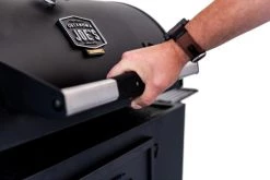 Char-Broil Oklahoma Joe's Judge Charcoal Heavy Duty Grill Barbecue Grill